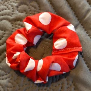 100% Handmade Scrunchie